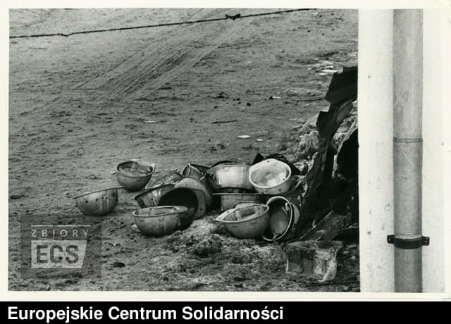 Picture from news "Kolekcja archiwaliów Europejskiego Centrum Solidarności dołączyła do serwisu SwA!"
